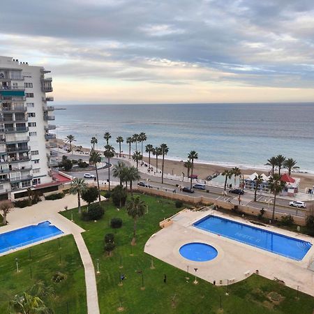 Apartamento En Benalmadena, Primera Linea De Playa Buitenkant foto
